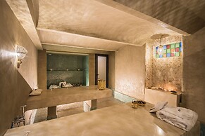 JEMAA EL FNA Suites & Spa
