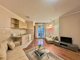 Beachfront Apartments Oaza 2
