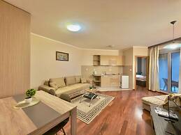 Beachfront Apartments Oaza 2
