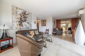Apt With A/C and Balcony - 1bdr/4p - Cannes/ Beach