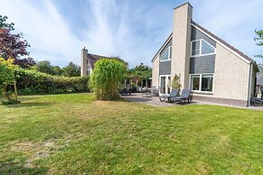 Charming Villa Near the sea and Forest