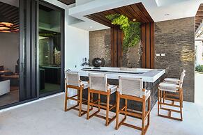 Oceans 8 Villa 6BR
