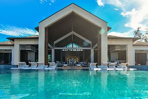 Oceans 8 Villa 6BR