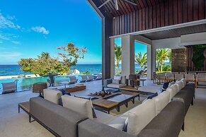 Oceans 8 Villa 6BR