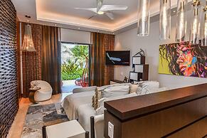 Oceans 8 Villa 6BR