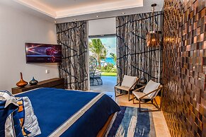 Oceans 8 Villa 6BR