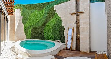 Oceans 8 Villa 6BR