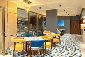 Vivanta Kochi Aluva