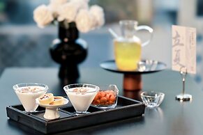 K · International Hotel