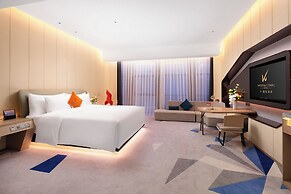 K · International Hotel