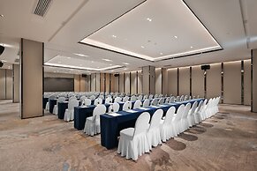 K · International Hotel