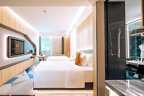 K · International Hotel