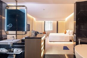 K · International Hotel