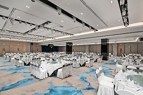 K · International Hotel