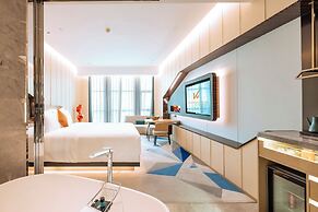 K · International Hotel