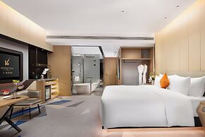 K · International Hotel