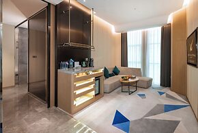 K · International Hotel