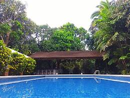 Hacienda Escondida
