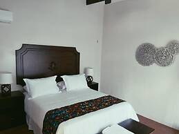 Hacienda Escondida