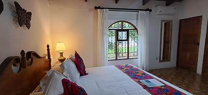 Hacienda Escondida