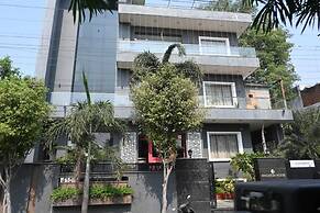 Hotel Kingston House Lucknow