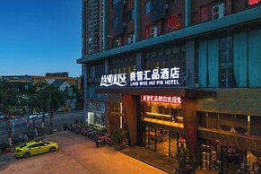 LiangZhi Huipin Hotel