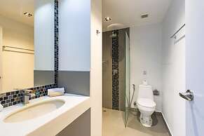 Modern Condo - 1BR T1-401