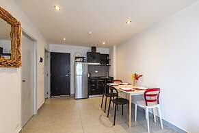 Modern Condo - 1BR T1-401