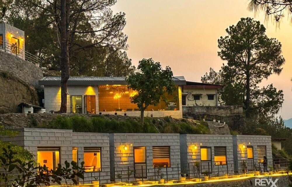 Anupraas Resort
