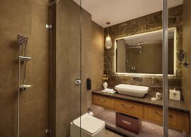 Storii By ITC Hotels Akanni Naina Tikkar