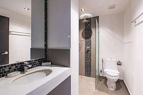 Modern Condo - 1BR T1 -501