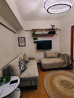 Charming 2BR Condo in Cambridge With Wifi, Smart TV