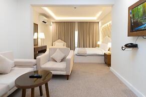 Avene Hotel