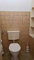 Spacious 2BR Apt Long Stay in Vienna