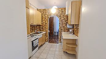 Spacious 2BR Apt Long Stay in Vienna