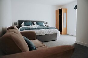 Fox and Hounds Inn
