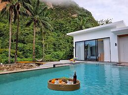 Red Cheek Mountain Villa