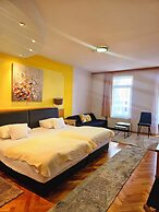 HOTEL MILLENNIUM