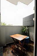 The Paras Studio Serviced Apartments