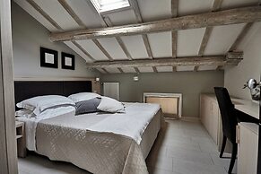 Rouge Maison