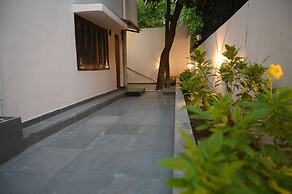 The Golden Villa