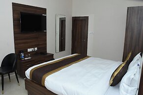 The Golden Villa