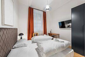 easy-flat Votiv - 153sqm Apartment with Terrace