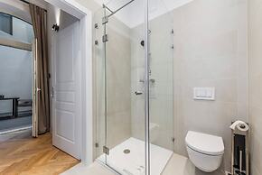 easy-flat Votiv - 153sqm Apartment with Terrace