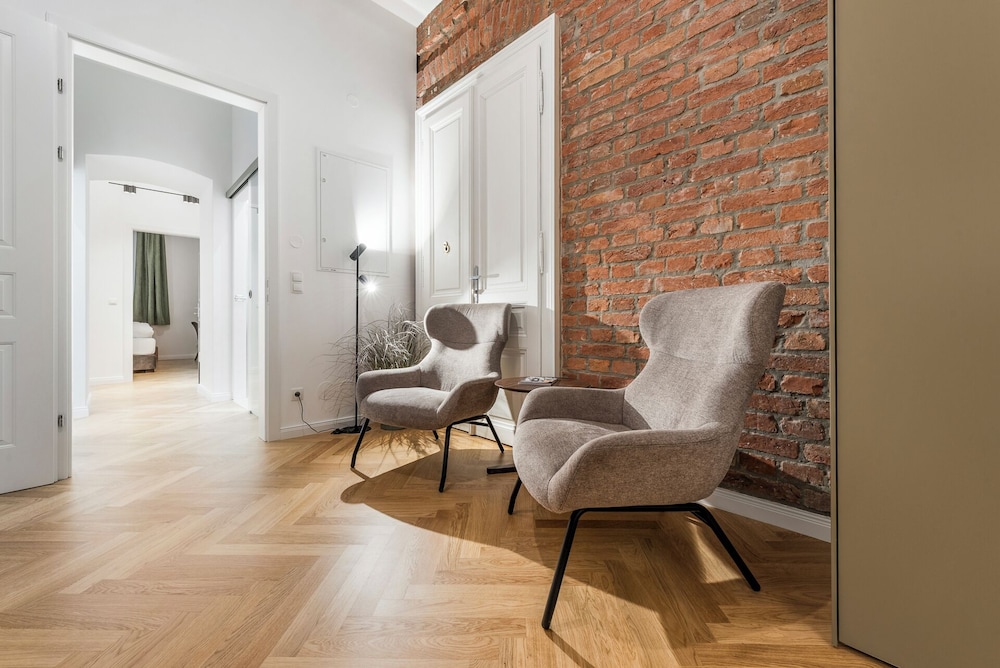 easy-flat Votiv - 153sqm Apartment with Terrace