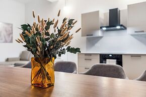 easy-flat Votiv - 153sqm Apartment with Terrace