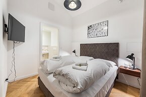 easy-flat Votiv - 153sqm Apartment with Terrace