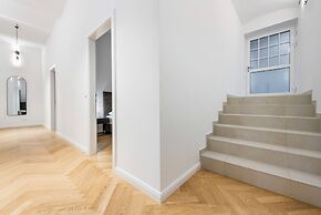easy-flat Votiv - 153sqm Apartment with Terrace