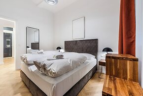 easy-flat Votiv - 153sqm Apartment with Terrace