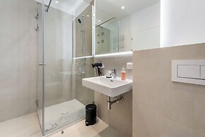easy-flat Votiv - 153sqm Apartment with Terrace